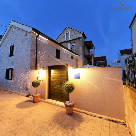 Amazing Villa Mari Near Beautiful Beach In Zadar Zadar